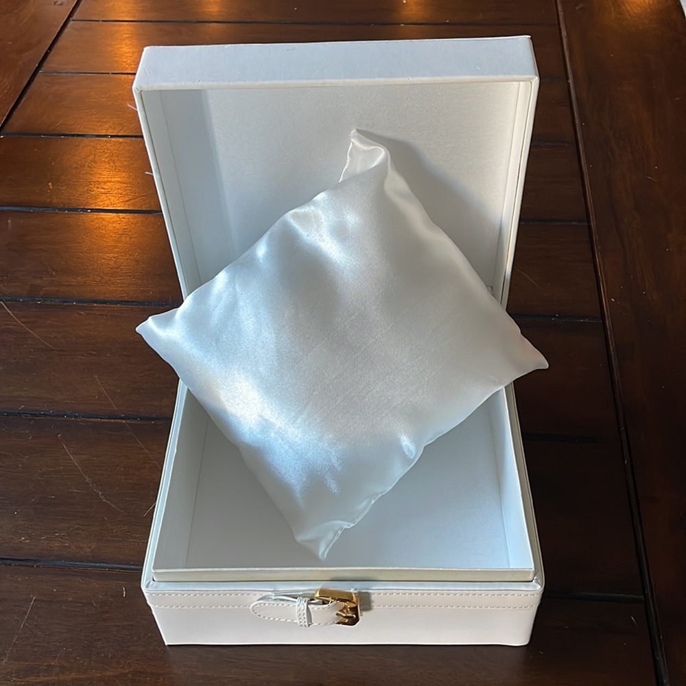 Dior Box - Picture 3 of 7